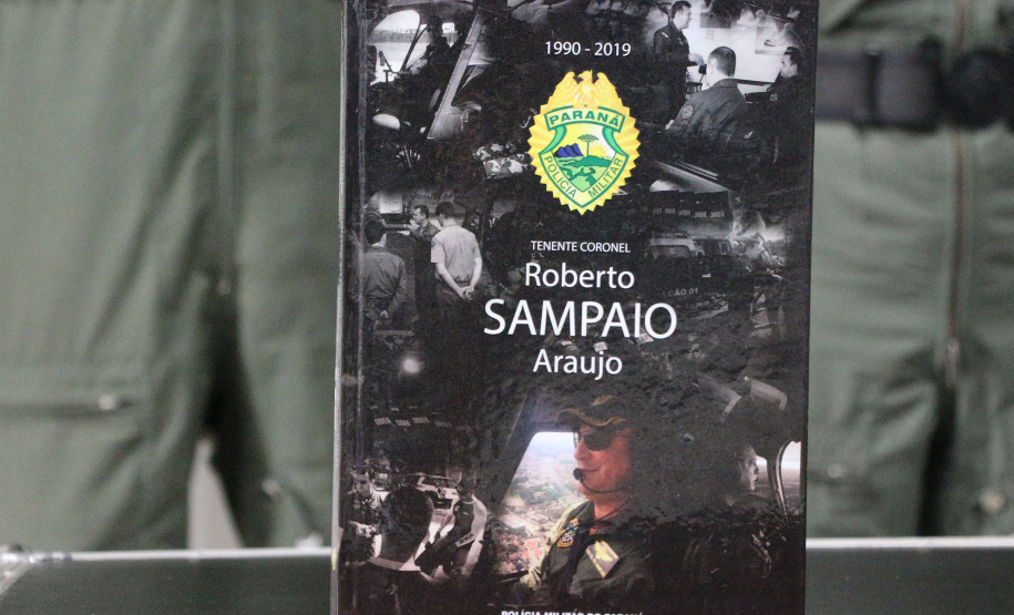 Curitiba, 17 de Outubro de 2019. Passagem de Comando BPMOA. Foto: Livro do Ten Cel Roberto Sampaio Araujo.