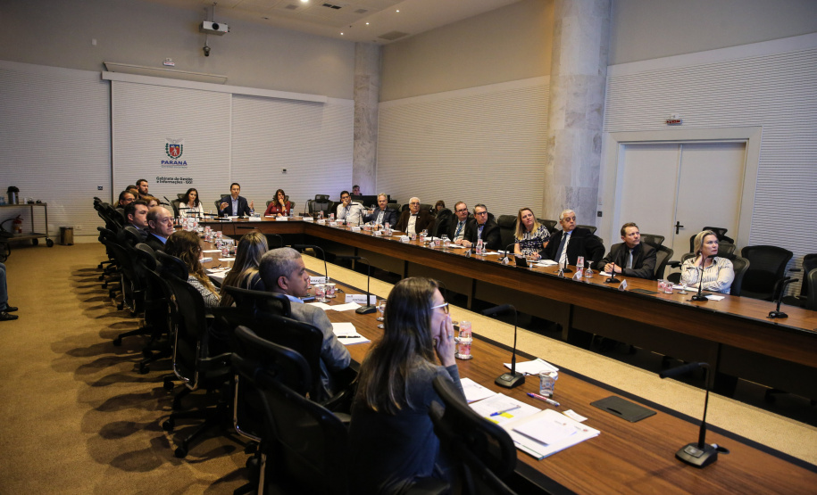 Reunião no Palácio Iguaçu. 22/10/2019 - Foto: Geraldo Bubniak/AEN