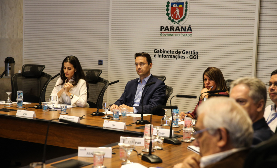 Reunião no Palácio Iguaçu. 22/10/2019 - Foto: Geraldo Bubniak/AEN