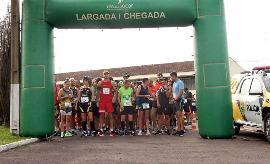 São José dos Pinhais, 03 de novembro de 2019. Desafio 10 KM do 17º BPM.
