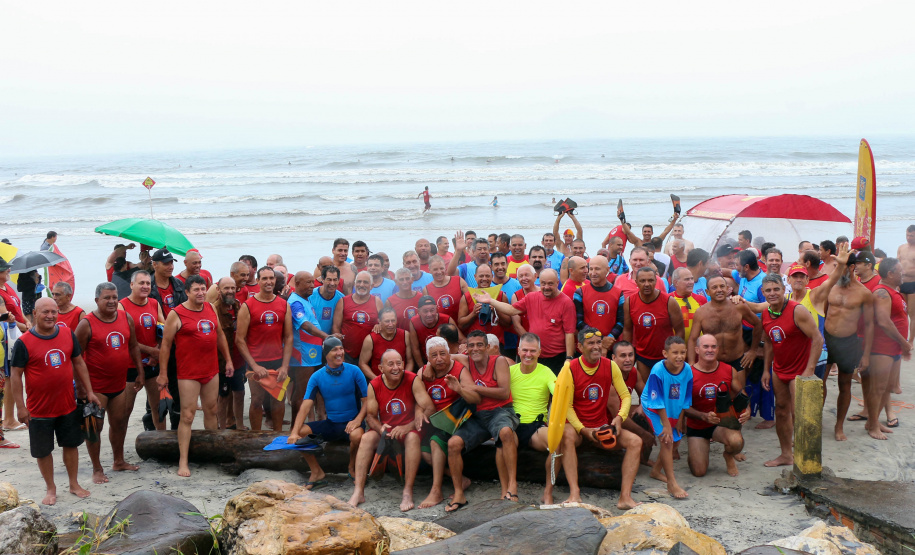 Guaratuba, 05 de janeiro de 2019. Operação Verão Paraná 2018/2019 - 19ª Travessia dos Guarda-Vidas Veteranos