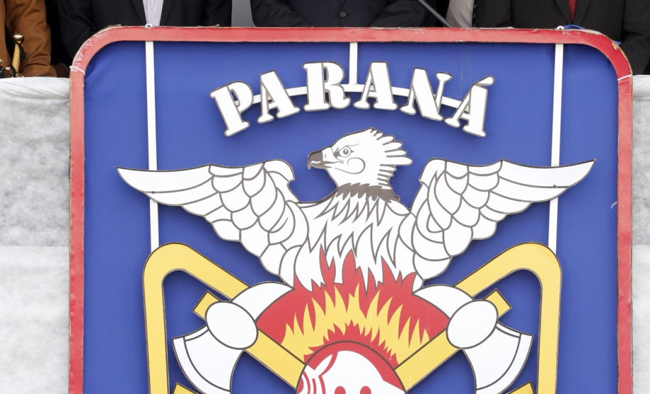 O governador Carlos Massa Ratinho Junior participa da solenidade de troca de comando do Corpo de Bombeiros do Paraná. O coronel Samuel Prestes assume o comando, em substituição ao coronel Antônio Carlos de Morais, que ocupava interinamente o cargo.  -  Curitiba, 21/01/2019  -  Foto: Arnaldo Alves/ANPr