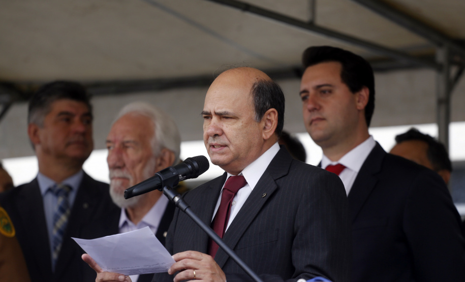 O governador Carlos Massa Ratinho Junior participa da solenidade de troca de comando do Corpo de Bombeiros do Paraná. O coronel Samuel Prestes assume o comando, em substituição ao coronel Antônio Carlos de Morais, que ocupava interinamente o cargo.  -  Curitiba, 21/01/2019  -  Foto: Arnaldo Alves/ANPr
