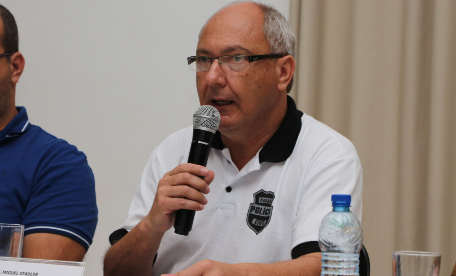 A temporada de verão no Paraná fechou os primeiros 30 dias e os serviços do Governo do Estado foram marcantes ao proporcionarem mais segurança, alternativas de lazer e serviços gratuitos ao veranista. Na foto, o Coordenador operacional da Operação Verão Paraná 2018/2019 pela Polícia Civil, delegado Miguel Stadler.  - Litoral do Paraná, Operação Verão, 22/01/2019  -  Foto: Divulgação PMPR
