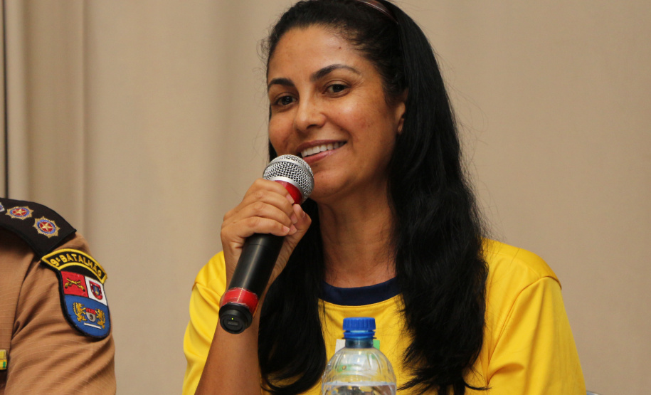 A temporada de verão no Paraná fechou os primeiros 30 dias e os serviços do Governo do Estado foram marcantes ao proporcionarem mais segurança, alternativas de lazer e serviços gratuitos ao veranista. Na foto, Marcia Simioni, Coordenadora das atividades na Operação Verão Paraná 2018/2019.  - Litoral do Paraná, Operação Verão, 22/01/2019  -  Foto: Divulgação PMPR