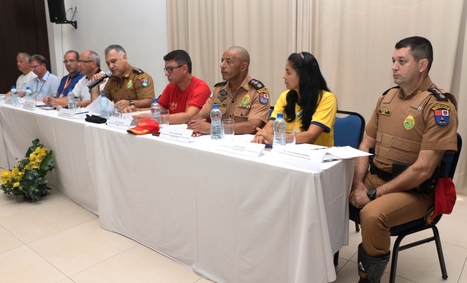 A temporada de verão no Paraná fechou os primeiros 30 dias e os serviços do Governo do Estado foram marcantes ao proporcionarem mais segurança, alternativas de lazer e serviços gratuitos ao veranista.  - Litoral do Paraná, Operação Verão, 22/01/2019  -  Foto: Divulgação PMPR