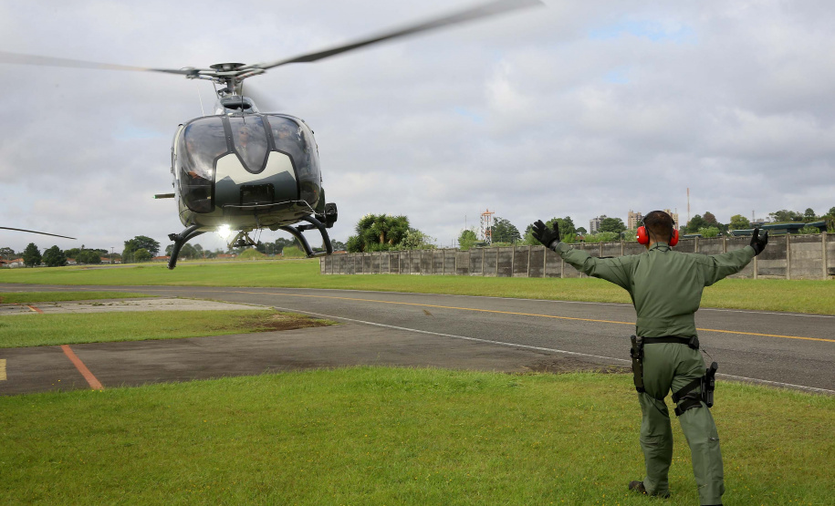 Governo do Paraná envia helicóptero do Batalhão de Operações Aéreas (BPMOA)  para auxiliar nas buscas de pessoas desaparecidas em Brumadinho  -  Curitiba, 03/02/2019  -  Foto: Jaelson Lucas/ANPr