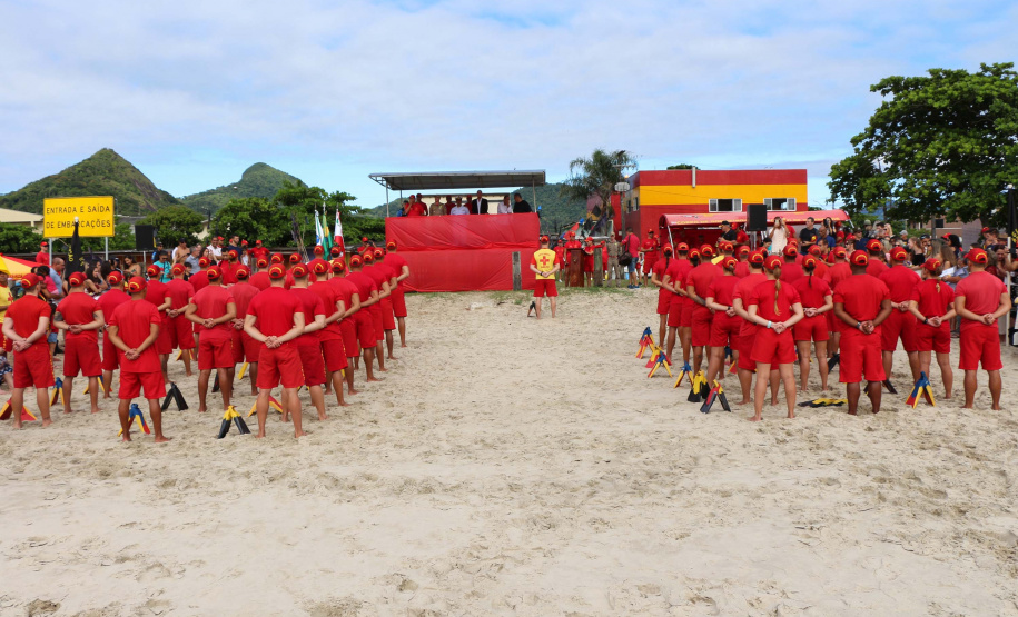 07-02-2019 - Operação Verão 2018/2019 - Formatura dos Bombeiros Guarda-Vidas Matinhos, 07 de fevereiro de 2019. Operação Verão 2018/2019 - Formatura dos Bombeiros Guarda-Vidas