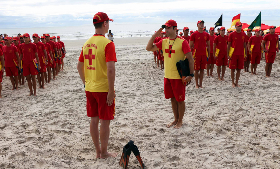 07-02-2019 - Operação Verão 2018/2019 - Formatura dos Bombeiros Guarda-Vidas Matinhos, 07 de fevereiro de 2019. Operação Verão 2018/2019 - Formatura dos Bombeiros Guarda-Vidas