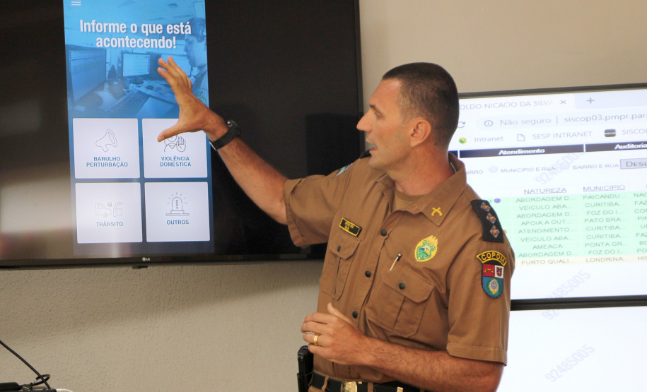 a Polícia Militar do Paraná lançou o APP 190 ? Emergência Paraná para o sistema iOS e também divulgou um balanço dos quatro meses de funcionamento do aplicativo, que está em uso em Curitiba e Região Metropolitana na versão para Android, lançada no início de outubro do ano passado. Na foto, o capitão Claudio Prus. -  Curitiba, 11/02/2019  -  Foto: Soldado Priscilla Carvalho