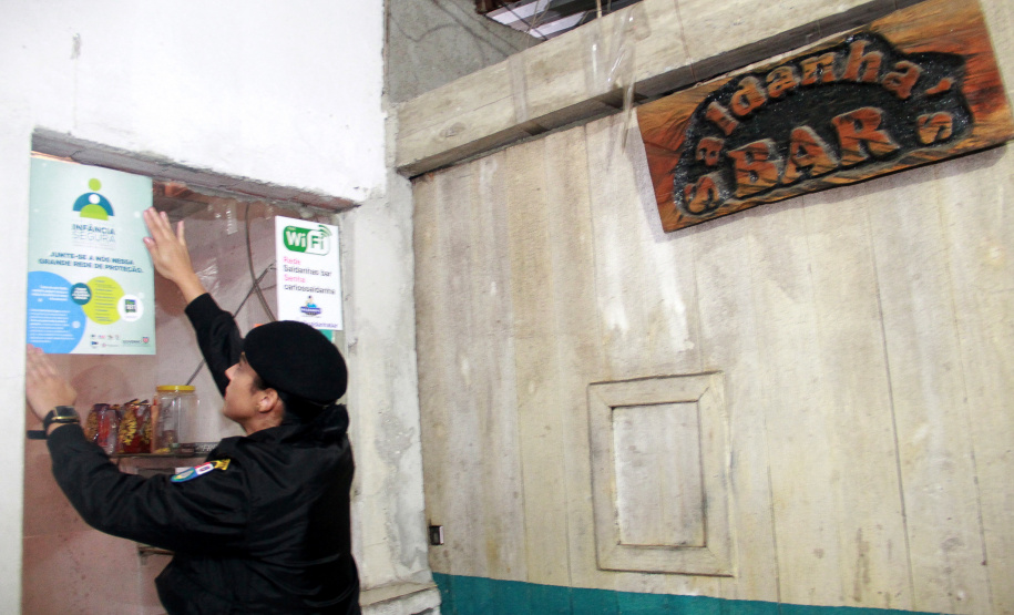A primeira ação da Força-Tarefa Infância Segura ocorreu durante o Carnaval, com ações em Curitiba e Litoral do Paraná, garantindo a diversão dos filhos e a tranquilidade dos pais