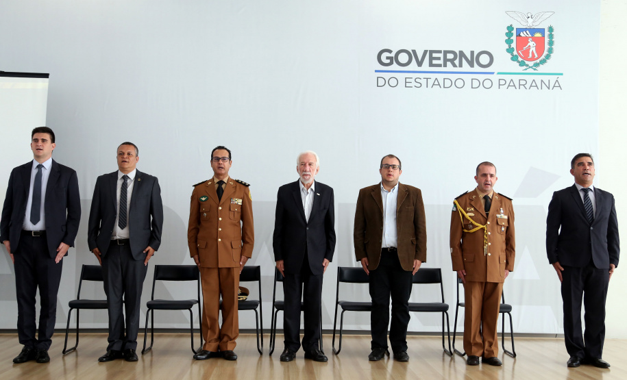 Solenidade PmGovernador em exercicio Darci PianaFoto Gilson Abreu