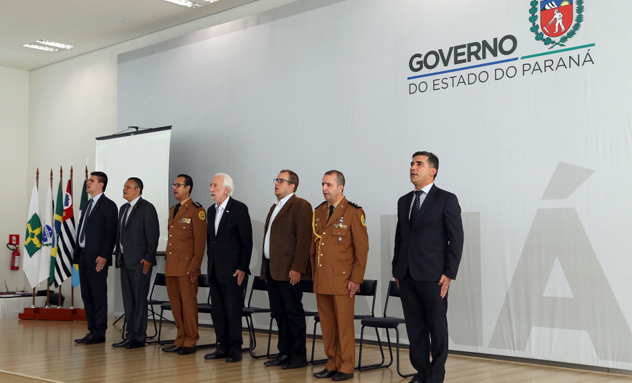 Solenidade PmGovernador em exercicio Darci PianaFoto Gilson Abreu