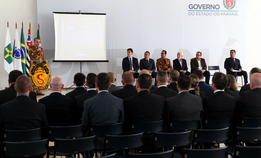 Solenidade PmGovernador em exercicio Darci PianaFoto Gilson Abreu