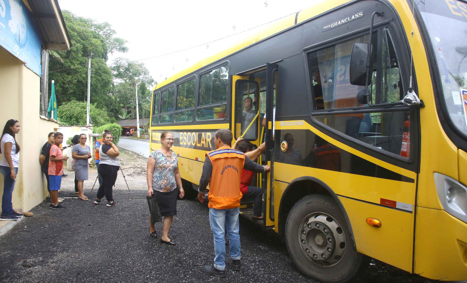 A Coordenadoria Estadual de Proteção e Defesa Civil realiza simulado de abandono com comunidade em área de risco de Morretes, no Litoral do Paraná.  -  Morretes, 16/03/2019  -  Foto: Jaelson Lucas/ANPr