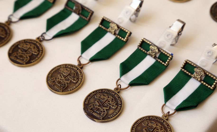 Batalhão da Policia Ambiental comemora 62 anos, vice governador Darci Piana recebe medalha do mérito ambiental.
Foto Gilson Abreu/ANPr