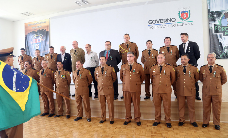 Batalhão da Policia Ambiental comemora 62 anos, vice governador Darci Piana recebe medalha do mérito ambiental.
Foto Gilson Abreu/ANPr