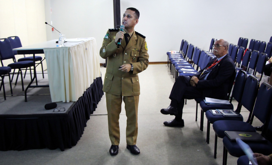 Pinhais, 11 de abril de 2019. Palestra do Cel. Hudson na Expotrade