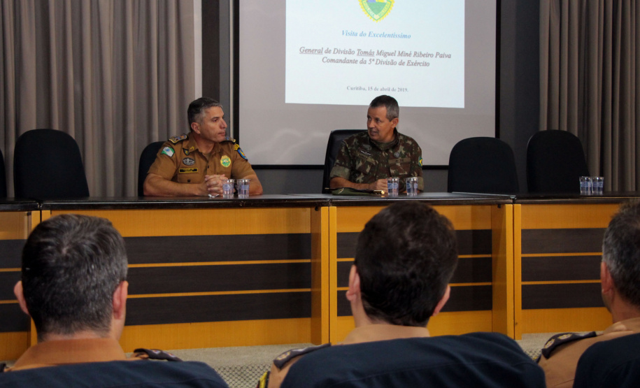 Curitiba, 15 de abril de 2019. Visita do General Tómas - Comandante da 5ª Divisão do Exército