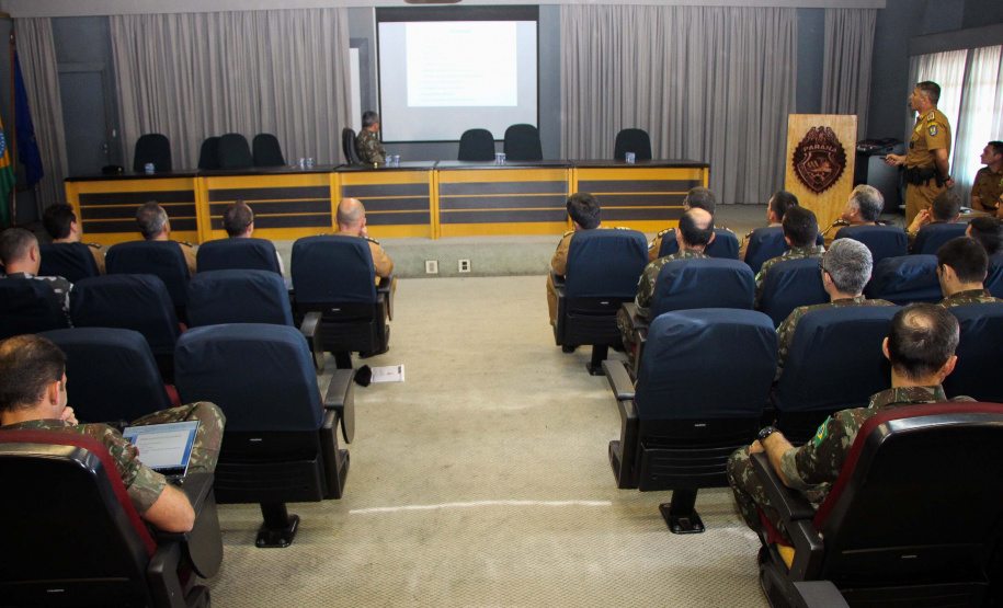 Curitiba, 15 de abril de 2019. Visita do General Tómas - Comandante da 5ª Divisão do Exército