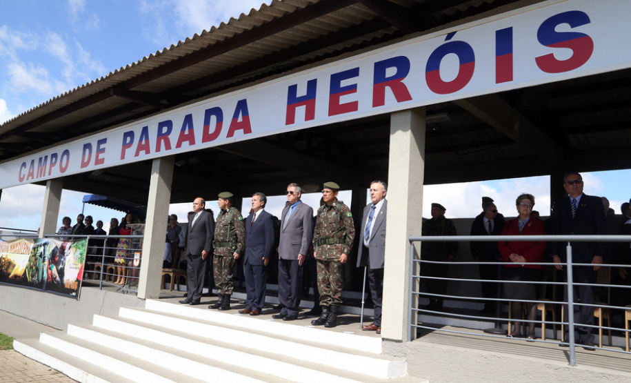 Comemoração à Semana do Exército.
Foto Gilson Abreu ANPr