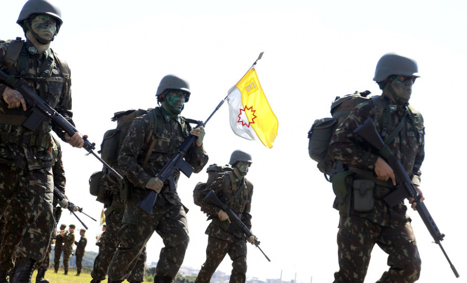 Comemoração à Semana do Exército.
Foto Gilson Abreu ANPr