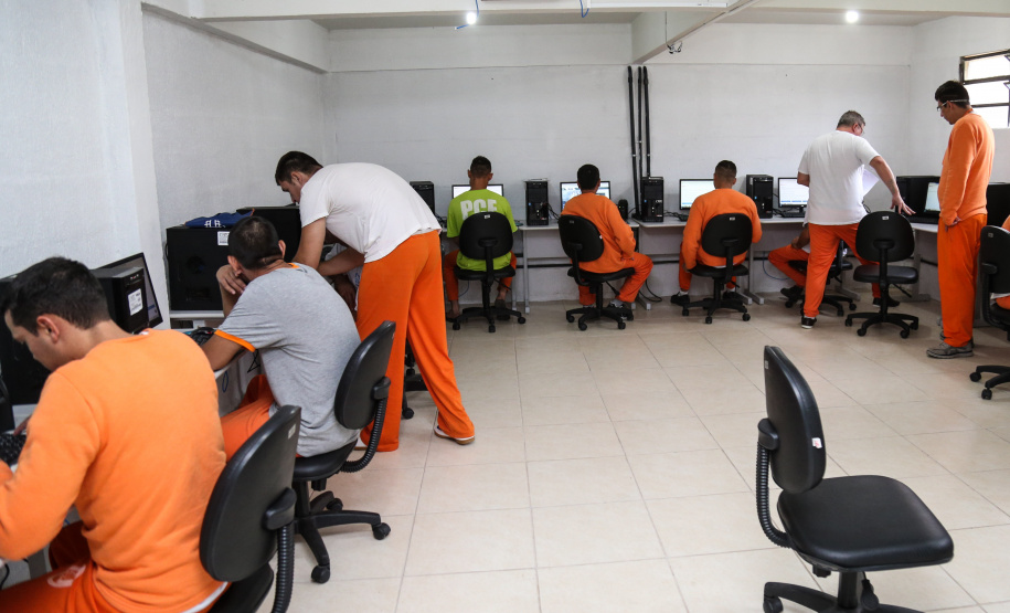 Alfabetização na Penitenciaria Central do Estado. Escola Penitenciária na unidade de progressão. Curitiba, 28/03/2019 - Foto: Geraldo Bubniak/ANPr