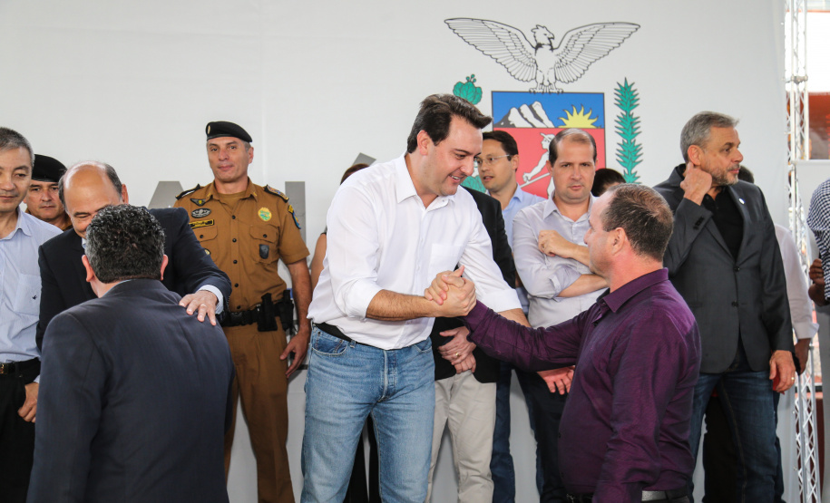 O governador Carlos Massa Ratinho Junior lança o programa Escola Segura. Foz do Iguaçu, 09/05/2019 - Foto: Geraldo Bubniak/ANPr