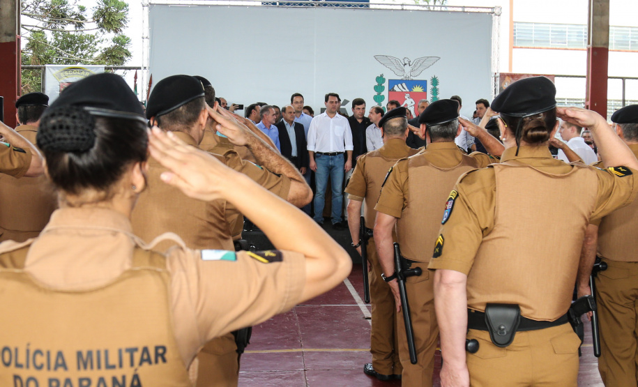O governador Carlos Massa Ratinho Junior participam do Lançamento do programa Escola Segura no Colégio Estadual Ulysses Guimarães em Foz do Iguaçu nesta quinta-feira (09). Foz do Iguaçu, 09/05/2019 - Foto: Geraldo Bubniak/ANPr
