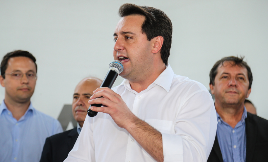 O governador Carlos Massa Ratinho Junior participam do Lançamento do programa Escola Segura no Colégio Estadual Ulysses Guimarães em Foz do Iguaçu nesta quinta-feira (09). Foz do Iguaçu, 09/05/2019 - Foto: Geraldo Bubniak/ANPr