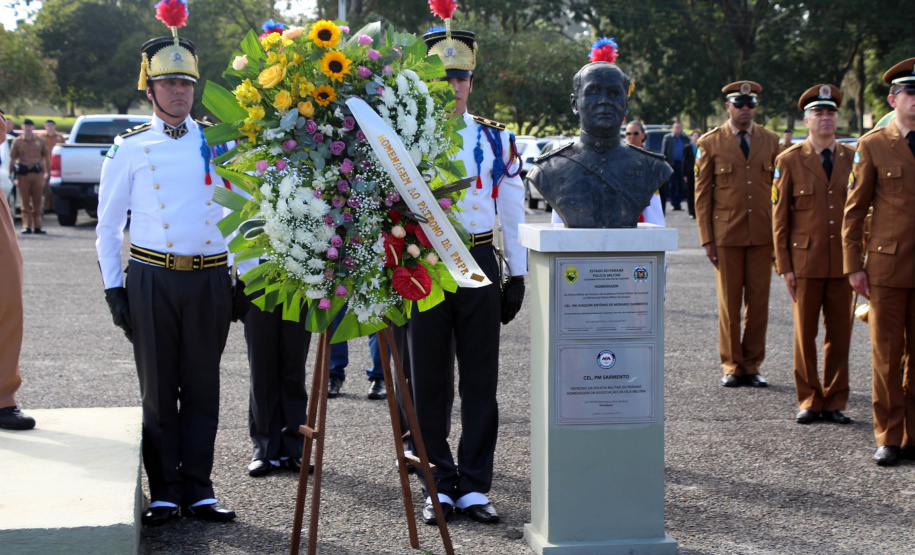 São Jose dos Pinhais, 20 de Maio de 2019. Solenidade alusiva ao Patrono da PMPR. Foi depositada uma coroa de flores junto ao busto do Cel Sarmento.