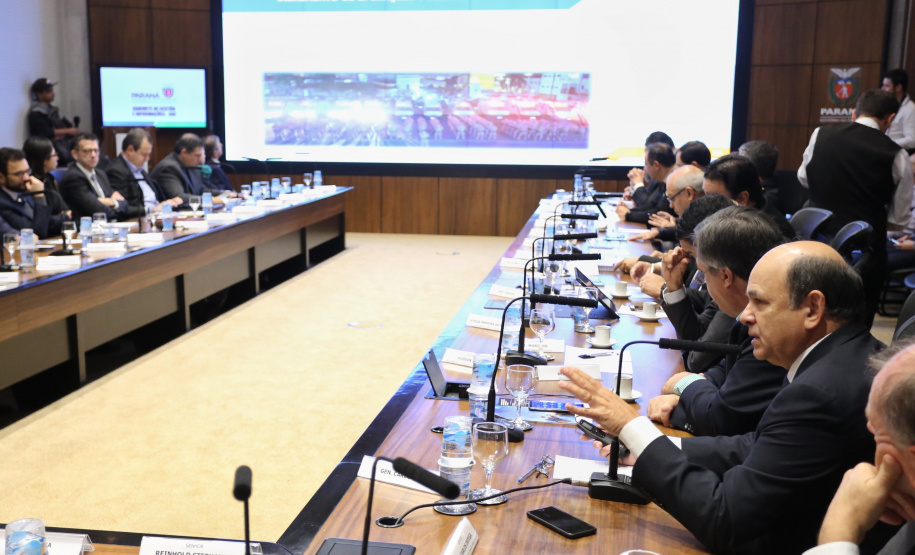 Governador Carlos Massa Ratinho Junior coordena reunião com a equipe de Governo  -  Curitiba, 04/06/2019  -  Foto: José Fernando Ogura/ANPr