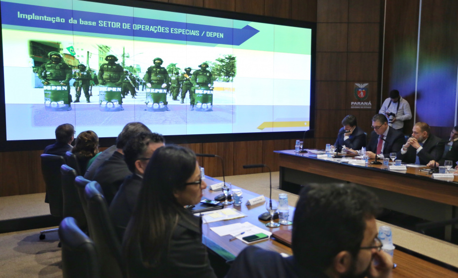 Governador Carlos Massa Ratinho Junior coordena reunião com a equipe de Governo  -  Curitiba, 04/06/2019  -  Foto: José Fernando Ogura/ANPr