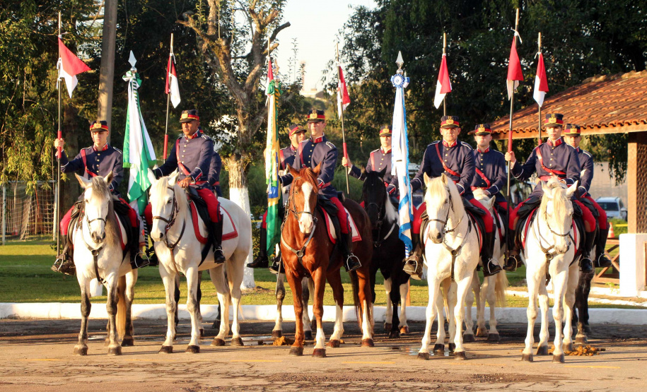 Curitiba, 28 de junho de 2019. Regimento de Polícia Montada comemora 140 anos com solenidade e a participação do presidente em exercício, Hamilton Mourão.