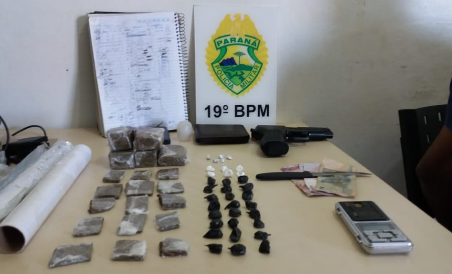 Denúncia leva a PM a fechar ponto de tráfico de drogas em Toledo