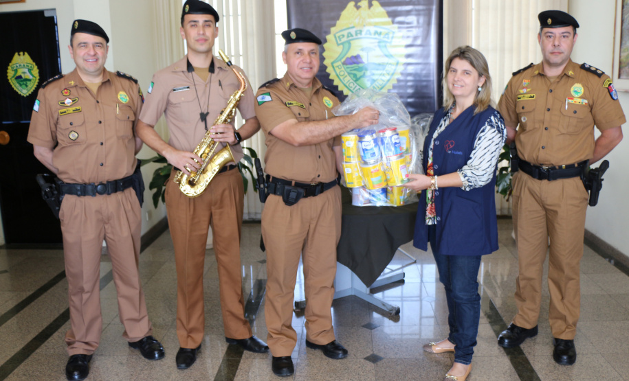 Curitiba, 12-08-2019 Entrega de Leites da Banda da PMPR Foto: entrega dos leites a Associação Lar Moises.