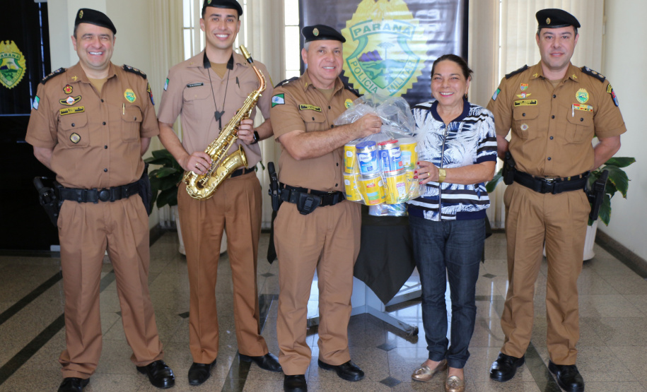 Curitiba, 12-08-2019 Entrega de Leites da Banda da PMPR Foto: entrega dos leites ao Instituto Abrace.
