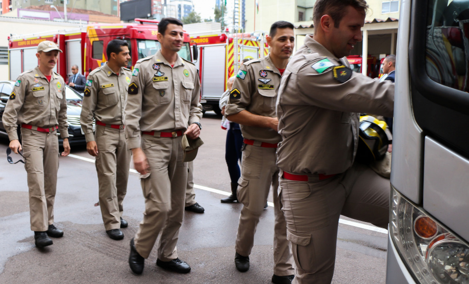 04-09-2019 Bombeiros Militares Viajam em Apoio ao Pará. Curitiba, 04 de setembro de 2019. Bombeiros Militares Viajam em Apoio ao Pará.