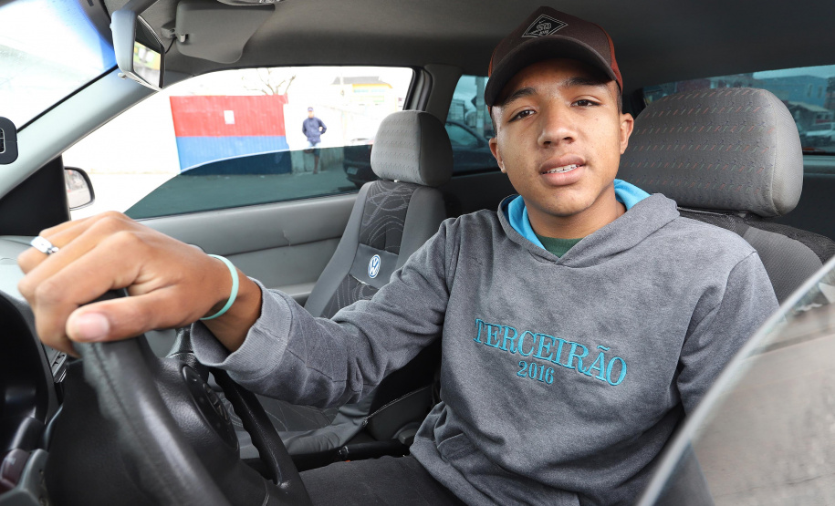 Escola Segura - Everton Fernandes, pai de aluno.Piraquara, 13-09-19.Foto: Arnaldo Alves / AEN.