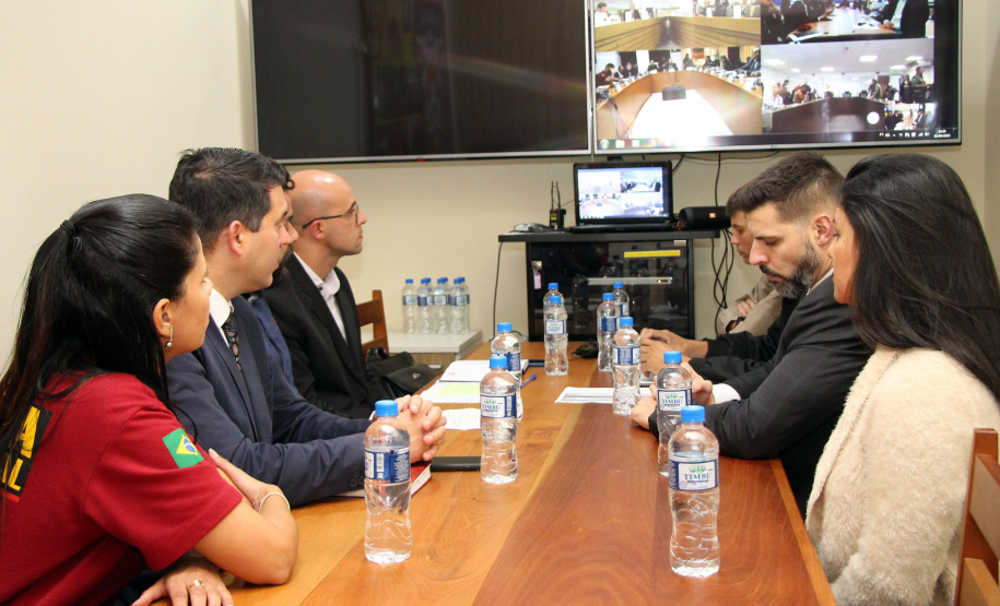 26-09-2019 Reunião 6º GB São José dos Pinhais, 26 de setembro de 2019. Reunião 6º GB