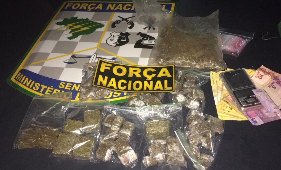 Força Nacional flagra tráfico de drogas e duas pessoas são presas em São José dos Pinhais -