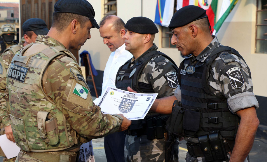 Curitiba, 04 de outubro de 2019. II Curso de Ações em Ambientes Verticais.