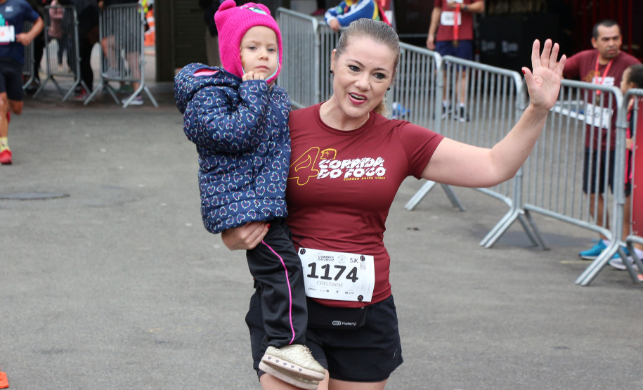 06-10-2019. 4ª Ediçao Corrida de Fogo do Corpo de Bombeiros Curitiba, 06 de Outubro de 2019. 4ª Ediçao Corrida de Fogo do Corpo de Bombeiros.