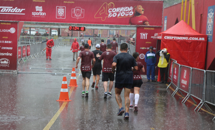 06-10-2019. 4ª Ediçao Corrida de Fogo do Corpo de Bombeiros Curitiba, 06 de Outubro de 2019. 4ª Ediçao Corrida de Fogo do Corpo de Bombeiros.