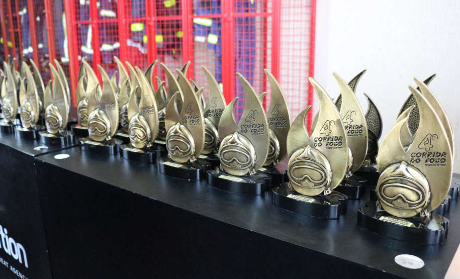 06-10-2019. 4ª Ediçao Corrida de Fogo do Corpo de Bombeiros Curitiba, 06 de Outubro de 2019. 4ª Ediçao Corrida de Fogo do Corpo de Bombeiros.