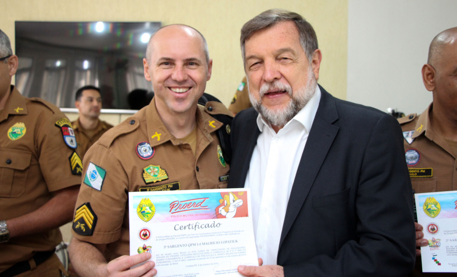 04-10-2019. Formatura do XVII Curso de Capacitação de Educador Social. São José dos Pinhais, 04 de outubro de 2019. Formatura do XVII Curos de Capacitação de Educador Social.