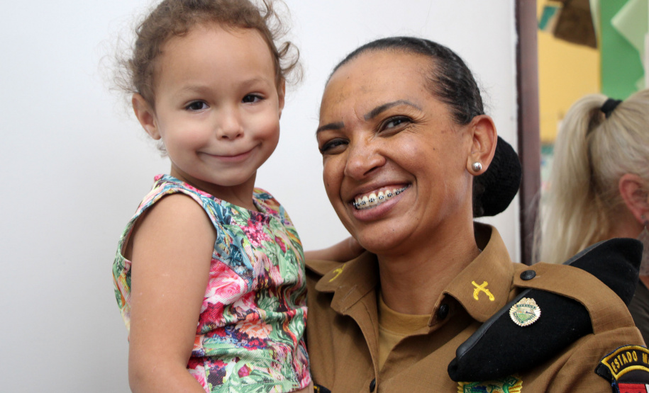 Curitiba, 10 de outubro de 2019. PMPR participa do Dia das Crianças do CMEI Profª Teruko Beltrã.