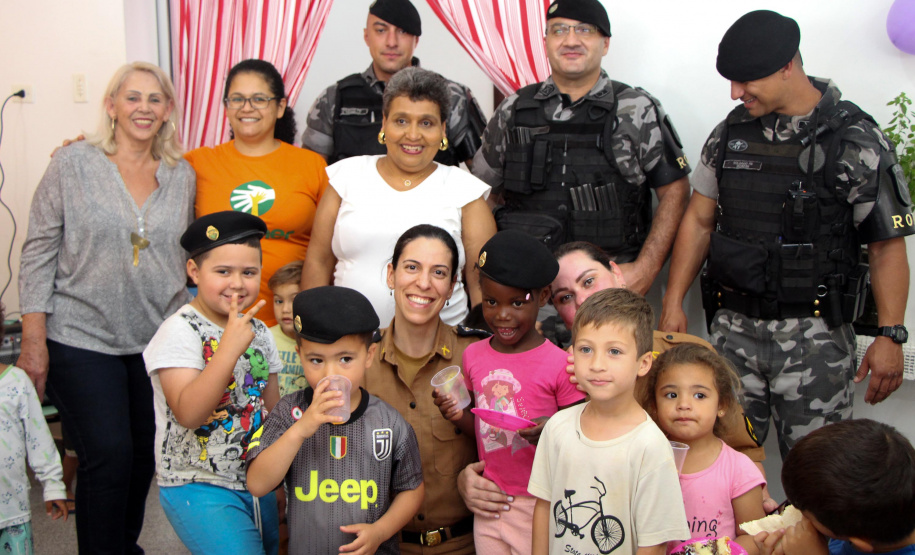 Curitiba, 10 de outubro de 2019. PMPR participa do Dia das Crianças do CMEI Profª Teruko Beltrã.