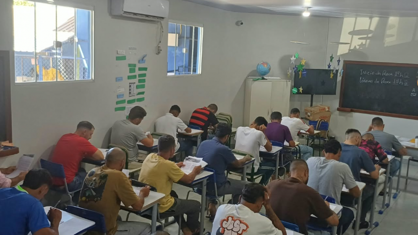 Polícia Penal do Paraná viabiliza participação de custodiados no vestibular da Universidade Estadual de Londrina 